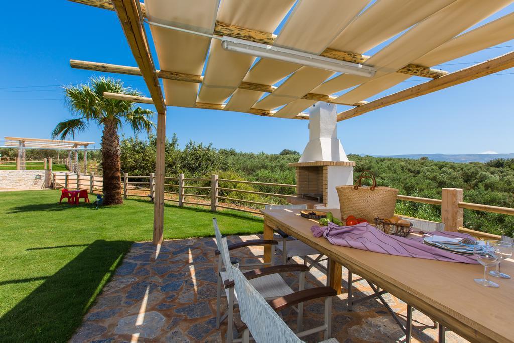Chainteris Villas, Vast Views, By Thinkvilla Prínos 外观 照片